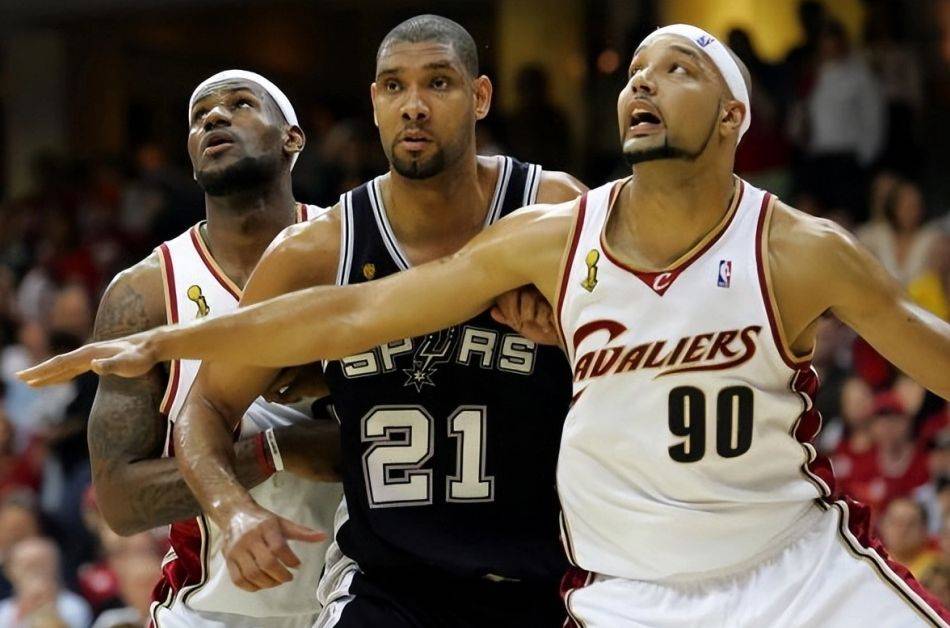 赛地聚焦——NBA总决赛集结日热度飙升；新疆广汇伤情更新；目标明确；更衣室氛围转暖的简单介绍