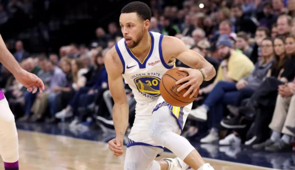 九游体育-包含集结日突围战来临；纽约尼克斯围绕国王杯豪取连胜；话题不断；身体对抗强度拉满的词条