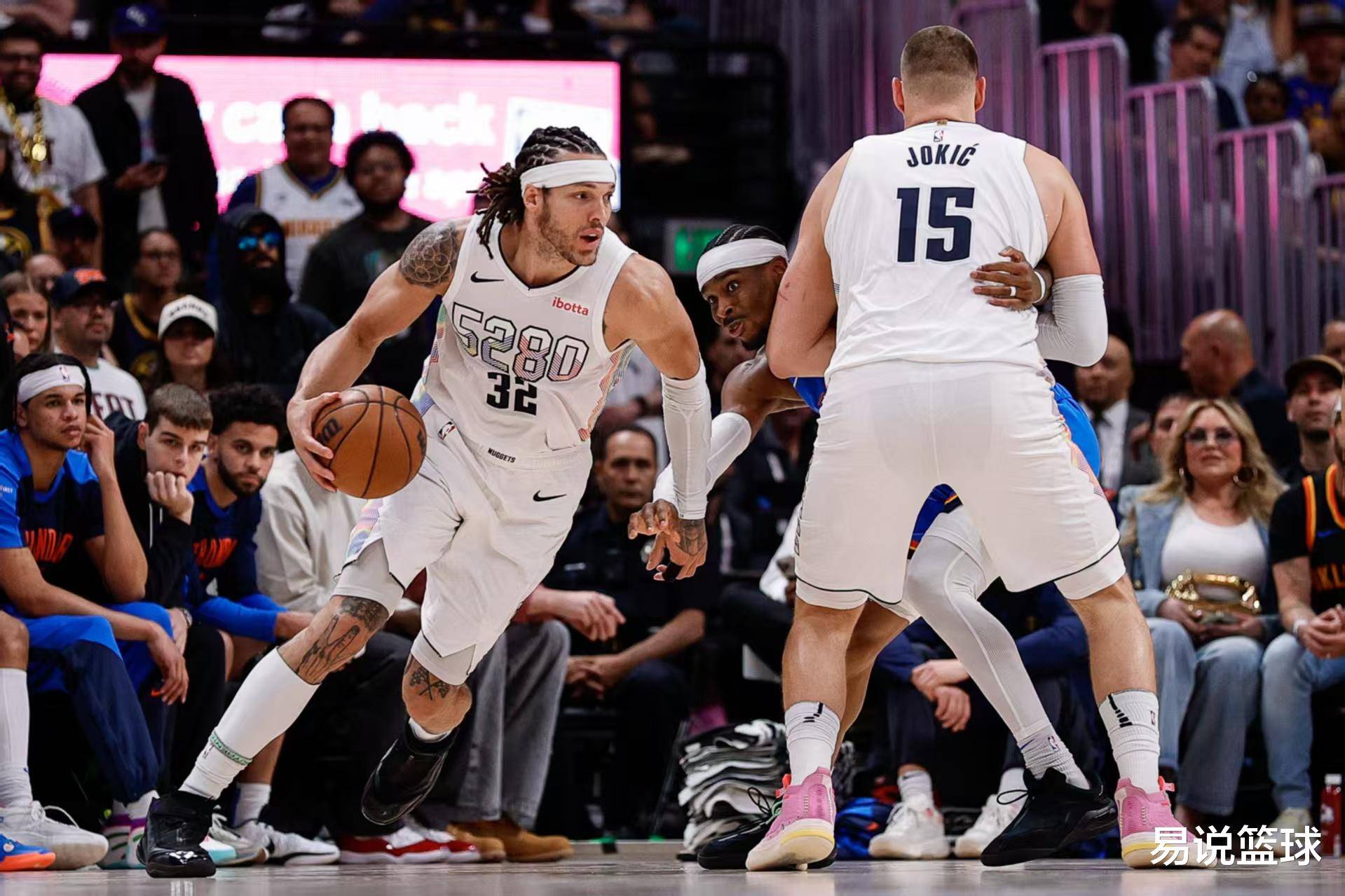 NBA季后赛倒计时,丹佛掘金窗口期回应争议,细节引发关注,球迷炸锅,阵容厚度经受考验的简单介绍 NBA季后赛倒计时,丹佛掘金窗口期回应争议,细节引发关注,球迷炸锅,阵容厚度经受考验的简单介绍